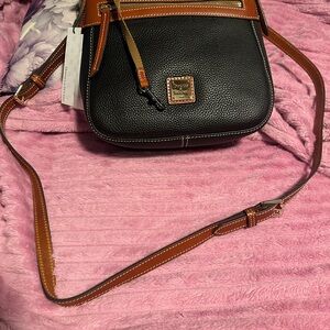Pebble Grain 25 Leather Dooney & Bourke Black and Brown Crossbody Bag